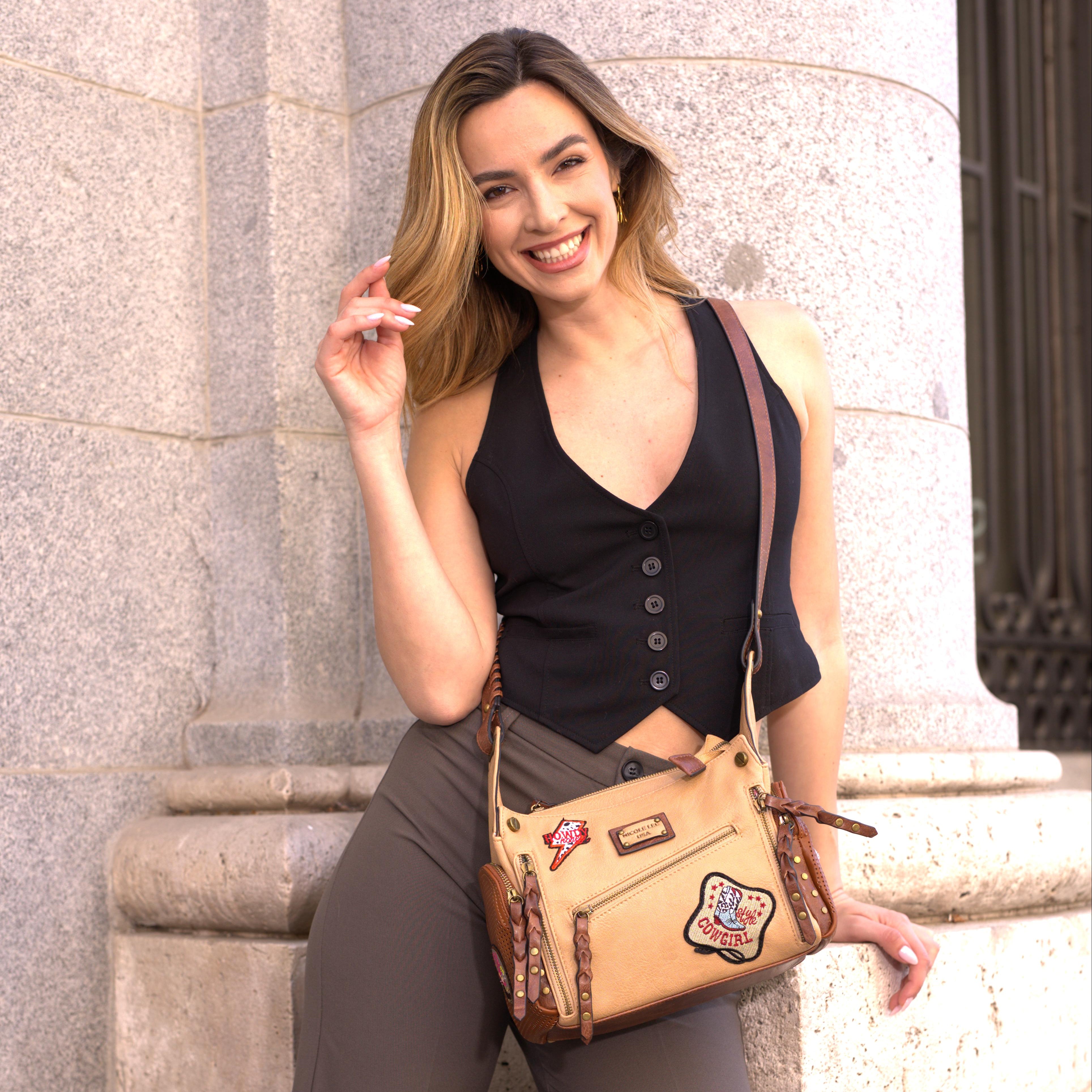 BOLSO MENSAJERO VINTAGE CON PARCHE (OLIVA)