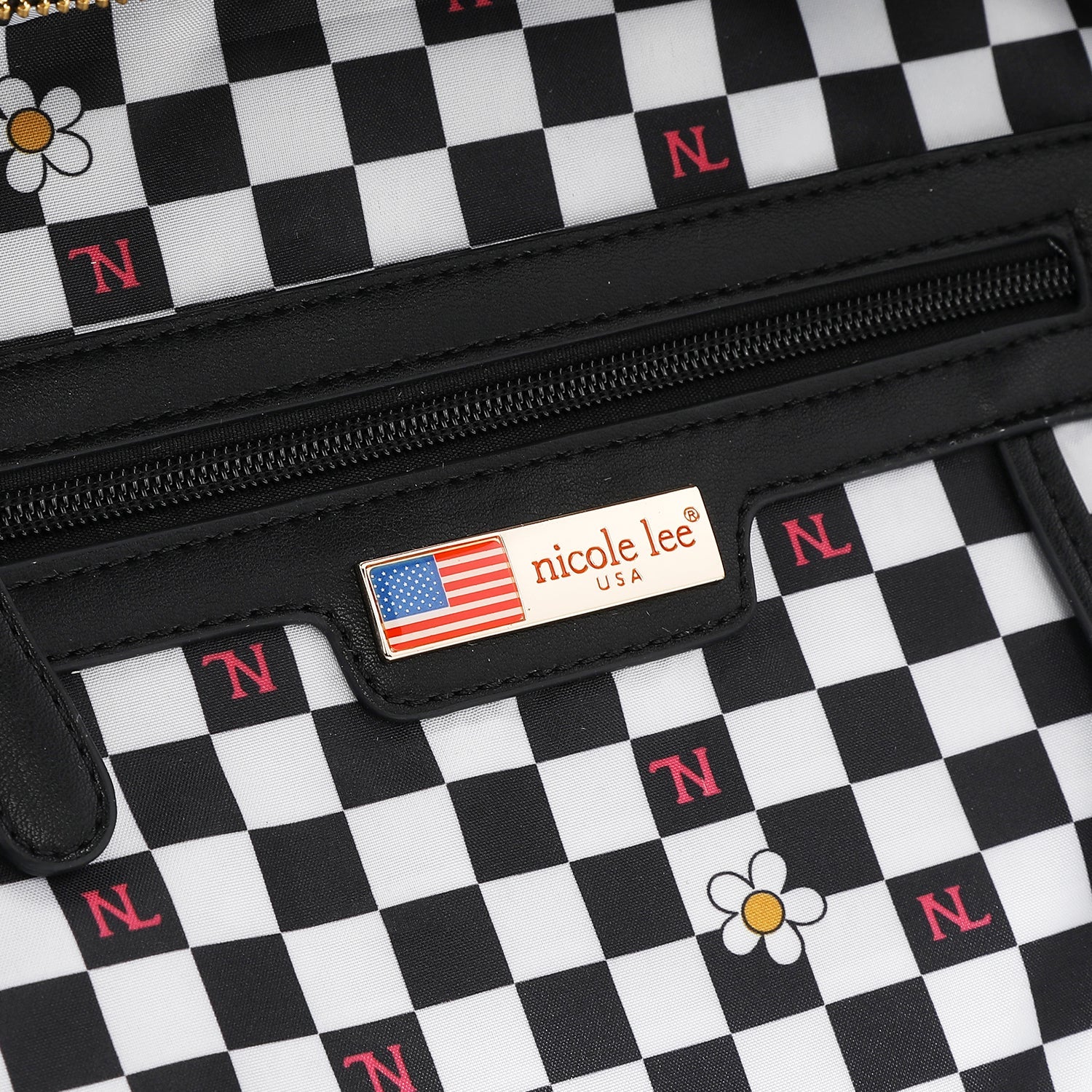 TOTE (FAMILY YEARBOOK)