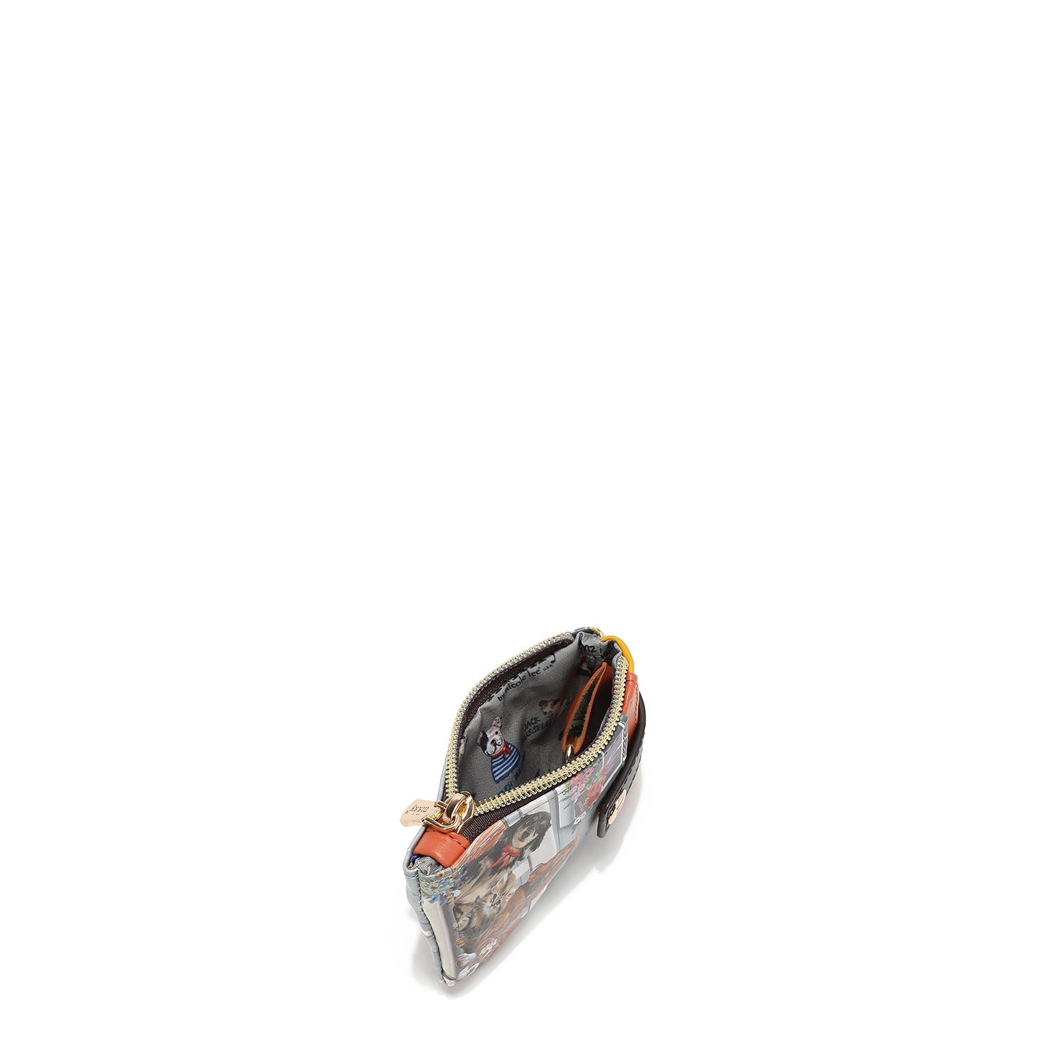 CARD HOLDER WITH ZIPPER AND SNAP CLOSURE <tc>ONE HAPPY FAMILY</tc>