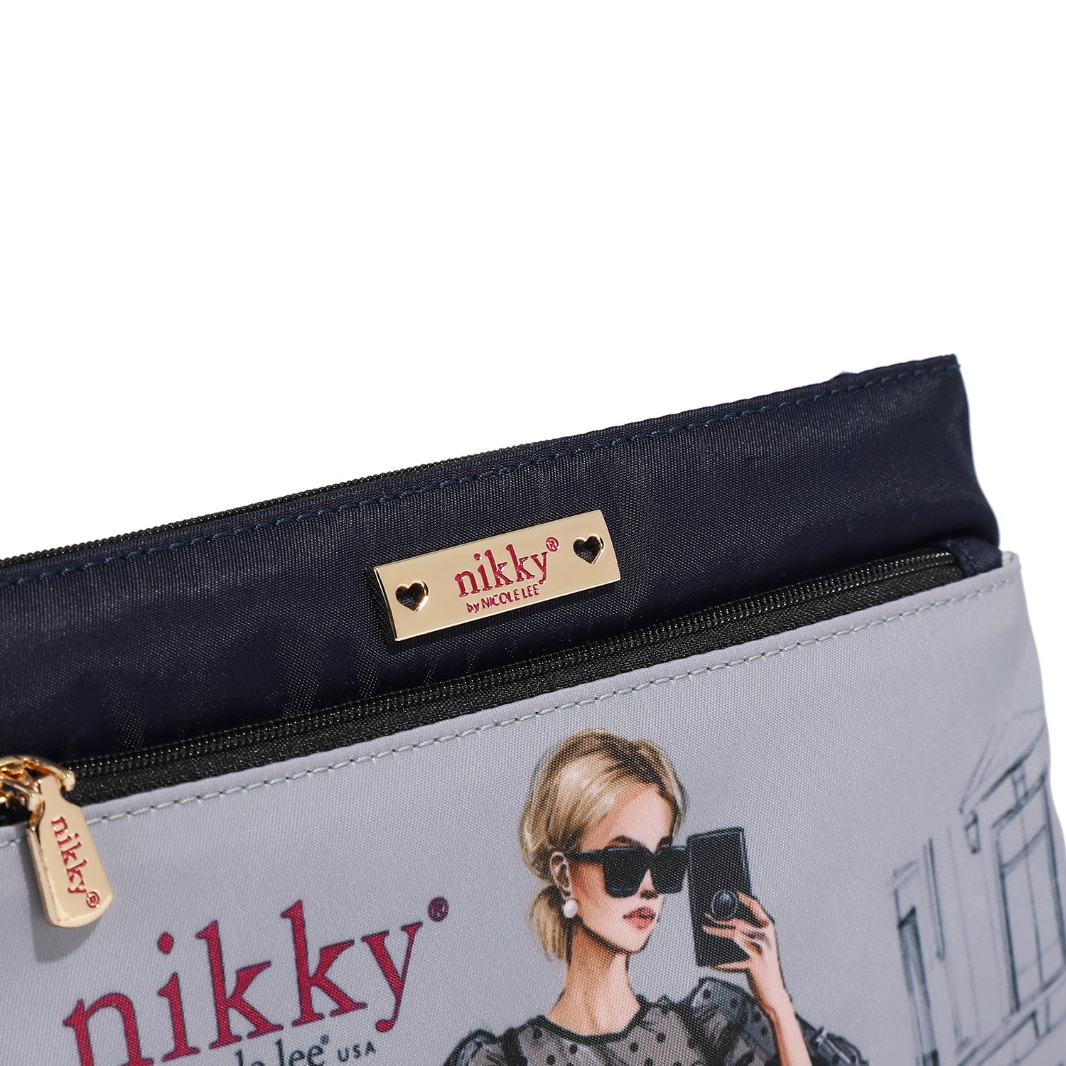 ZIPPERED TOILETRY BAG (<tc>URBAN COFFEE DREAM</tc>)